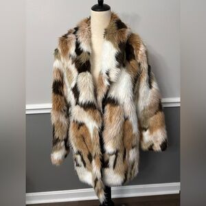 Luxurious Faux Fur Coat in Multicolor